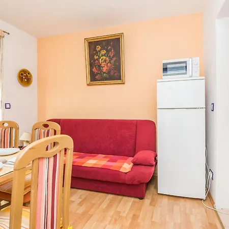 Kikas By Interhome *